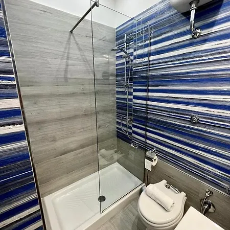 Punto House アパート