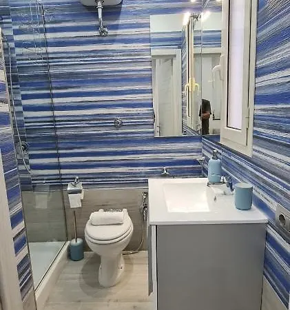 アパート Punto House ナポリ