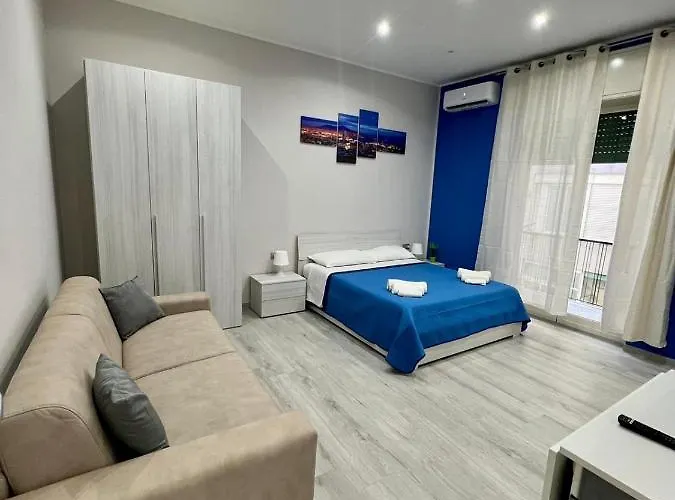 Punto House Neapel